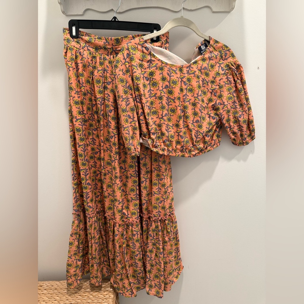 Madison Mathews skirt set